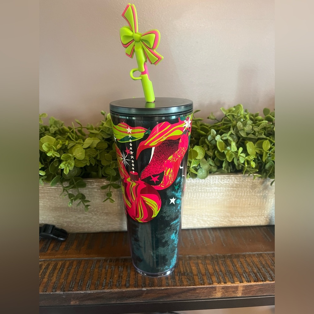 Starbucks Christmas cup‎